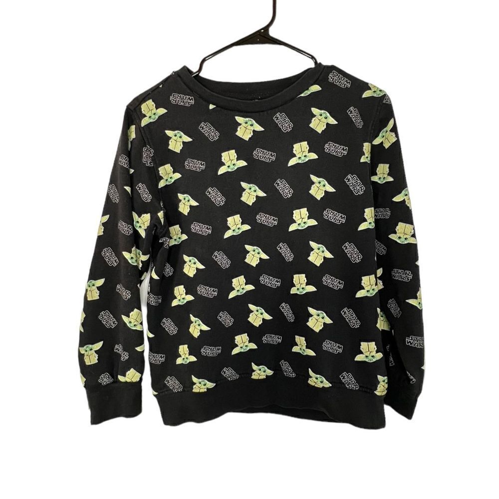 Boys Star Wars Baby Yoda Patterned Crewneck Sweatshirt